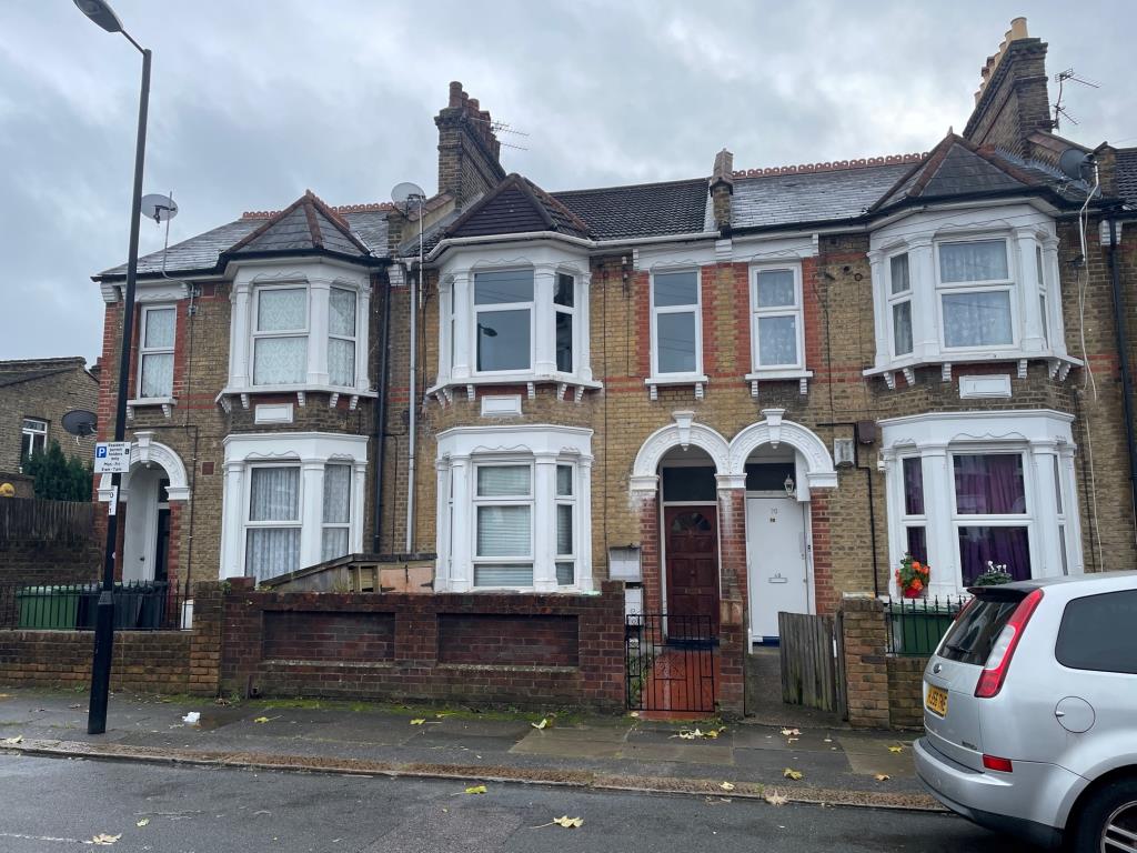 Lot: 124 - FREEHOLD GROUND RENTS - Freehold ground Rent Investment Currently let at ?100 per annum